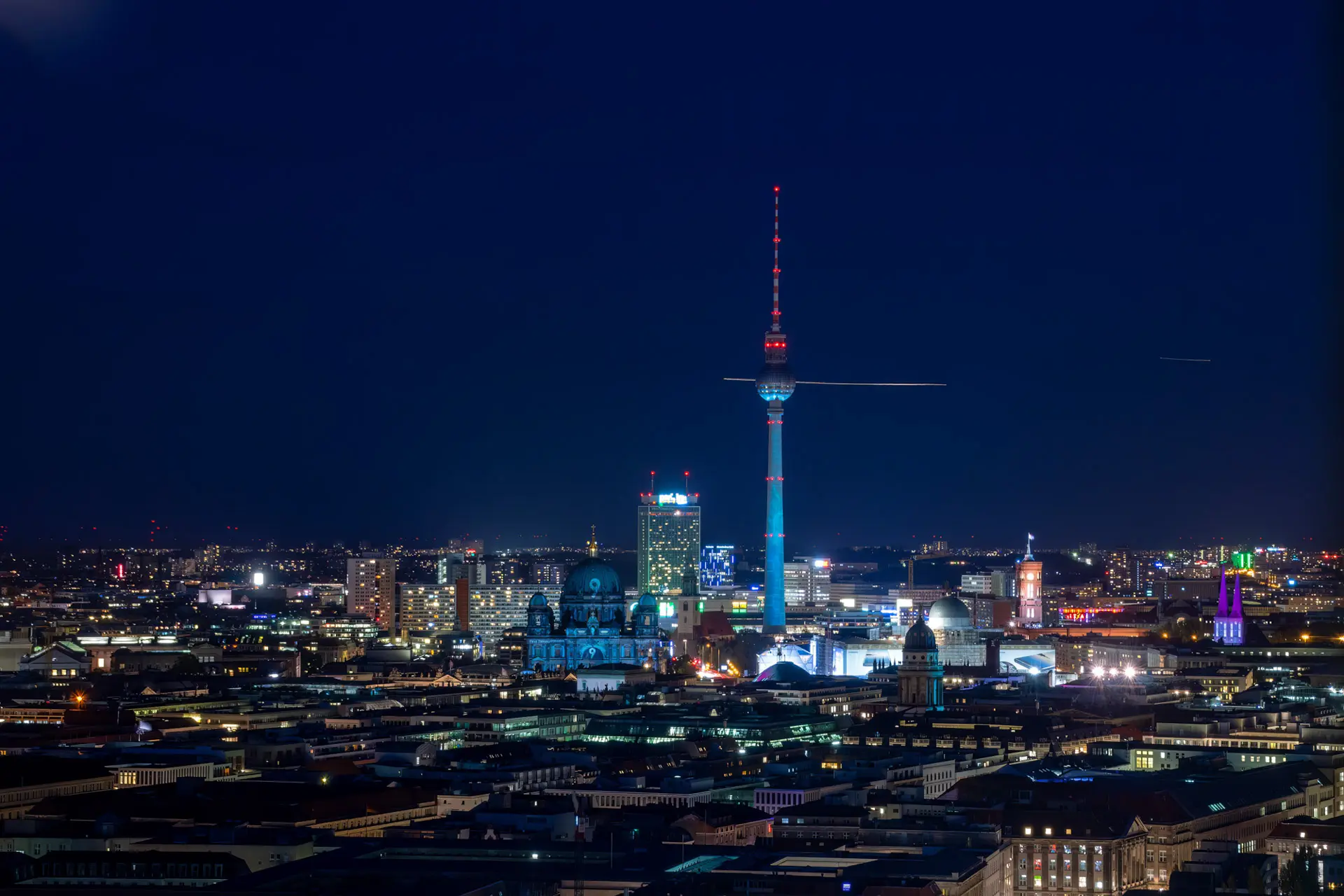 Fernsehturm Berlin bei Nacht